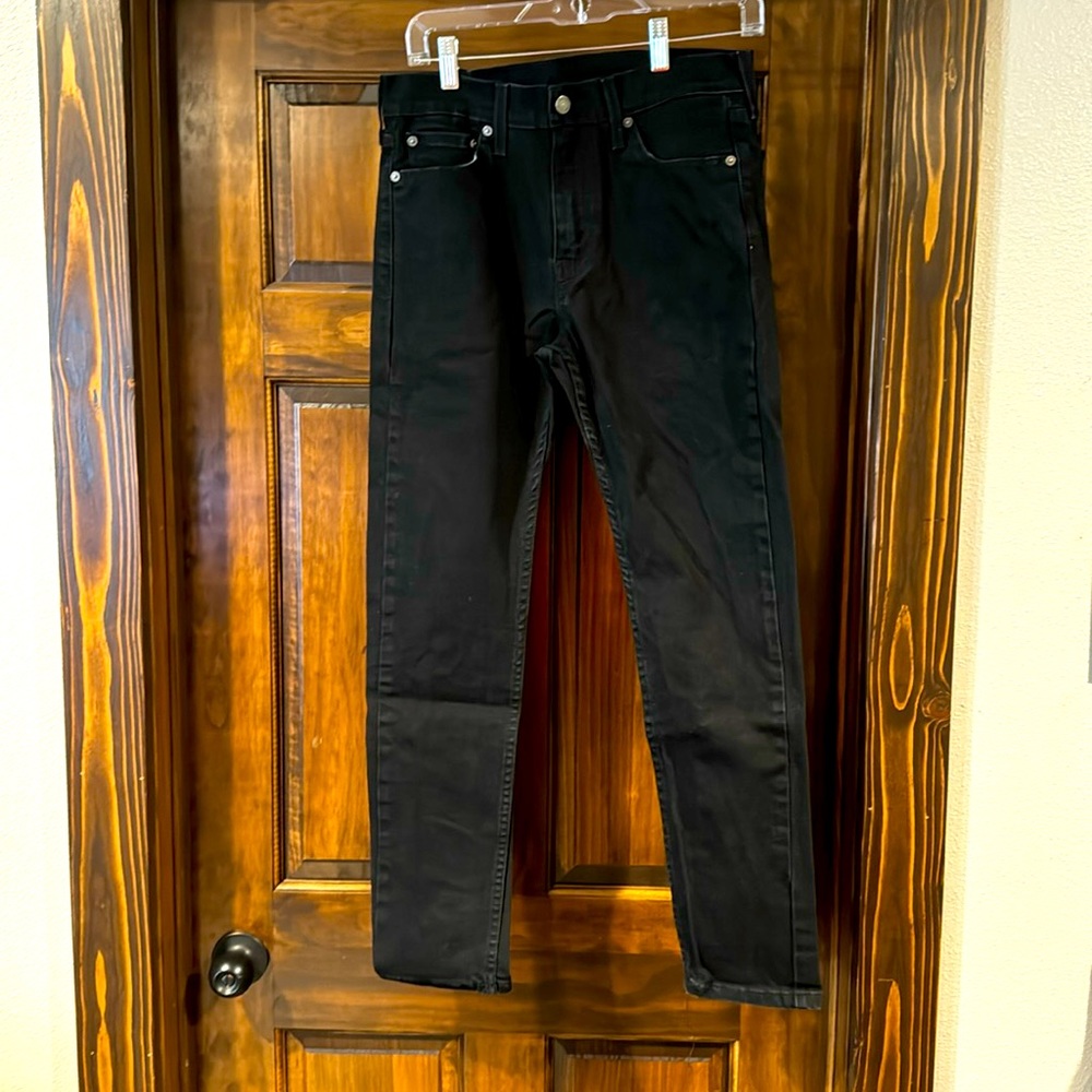 Men’s black LEVI 510 jeans.  Size 30 x30